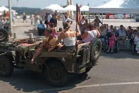 emeis bois joli defile