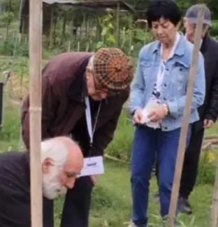 emeis jardins escudie sortie