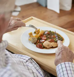 emeis_dénutrition_personne_agée
