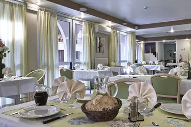 maison de retraite restaurant saint sebastien albertville 73