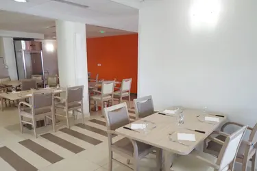 clinique les sorbiers issoire restaurant