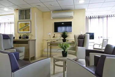 maison de retraite saint denis hotel salon tv