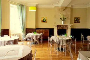 chateau du haut cluzeau salle restaurant 03
