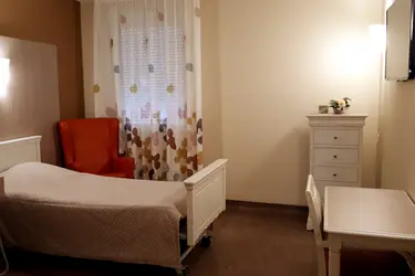 usa chambre residence chateau notre dame parignargues