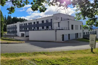 emeis - clinique du grand pré façade