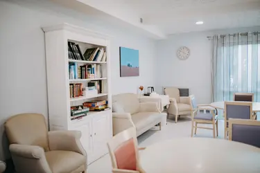 emeis-maison-de-retraite-le-vige-soubise-salon-activites