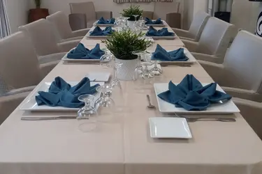emeis maison de retraite vouziers table invites